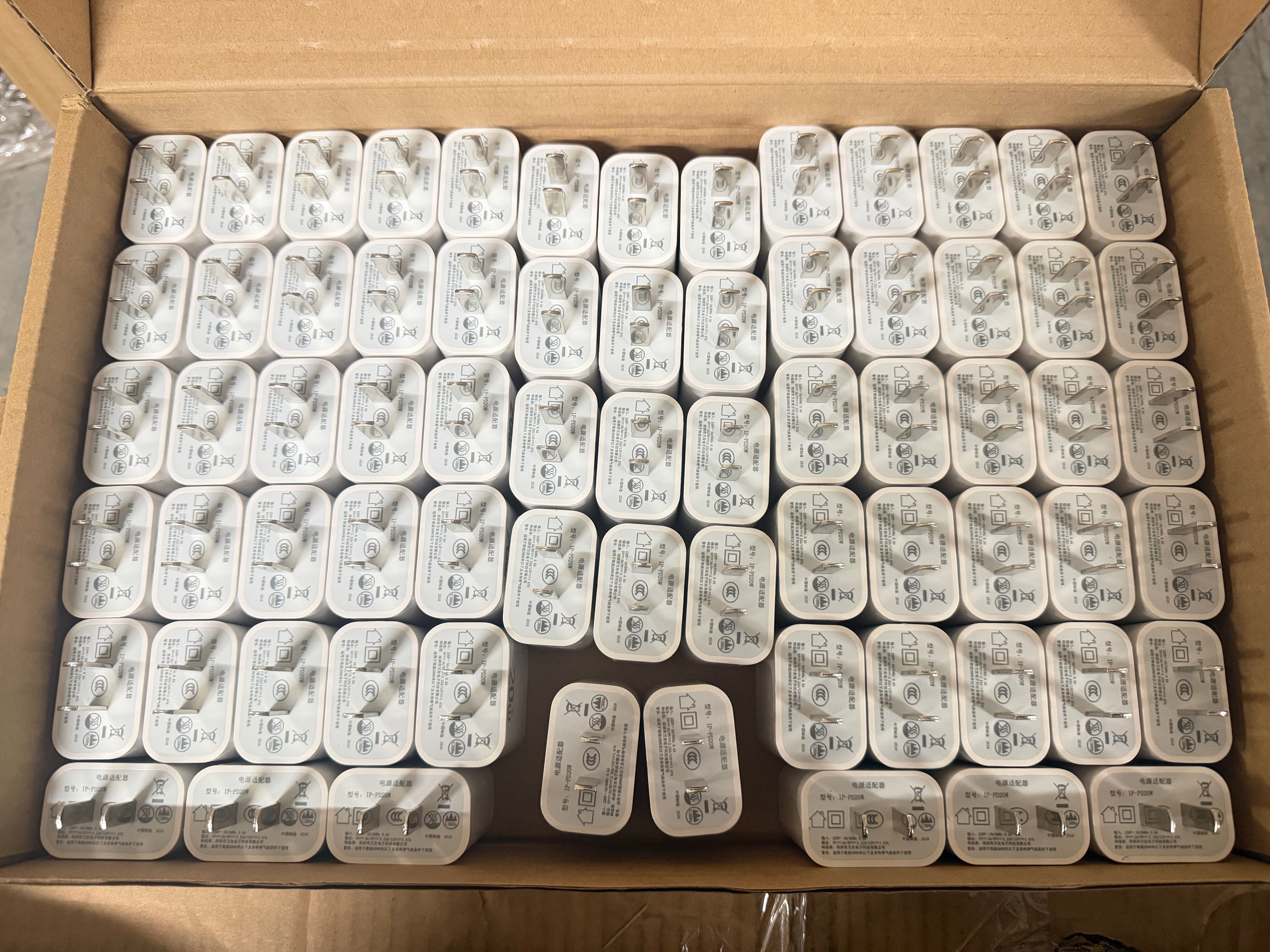 70PCS 20W USB-C Fast Chargers – Bulk Charging Cube Bundle for iPhone & Android